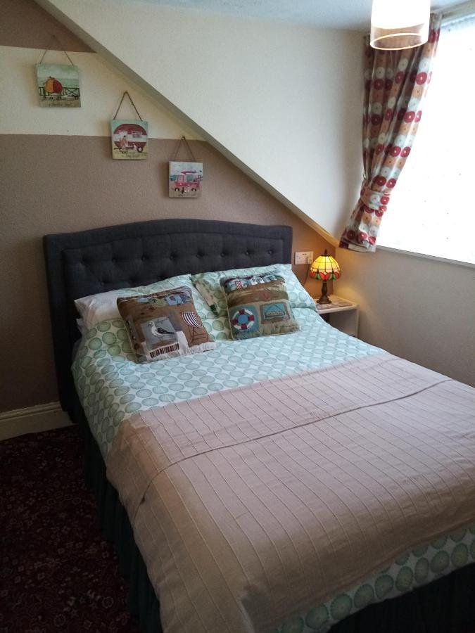 Schofield Guest House Бринлингтон Экстерьер фото