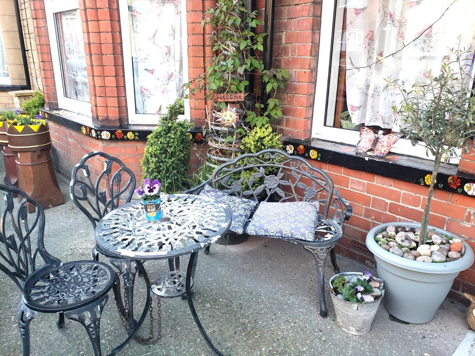 Schofield Guest House Бринлингтон Экстерьер фото